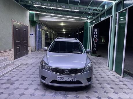 Kia Ceed 2011