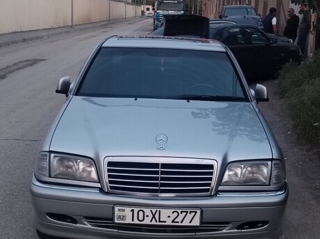 Mercedes C 220 d 2000