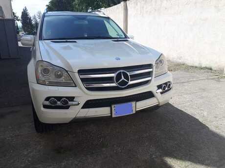 Mercedes GL 450 4MATIC 2010