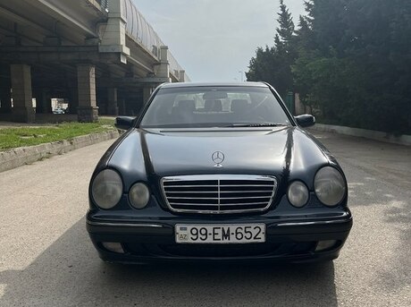 Mercedes E 220 d 2000