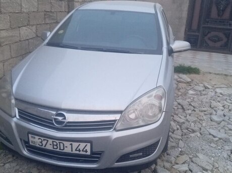 Opel Astra 2007