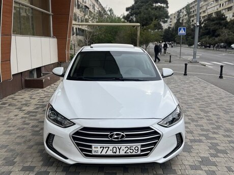 Hyundai Elantra 2016