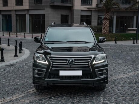 Lexus LX 570