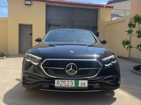 Mercedes E 300 e 4MATIC