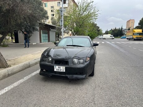 Hyundai  2001