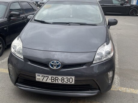Toyota Prius 2012