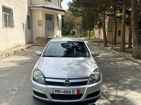 Opel Astra 2005