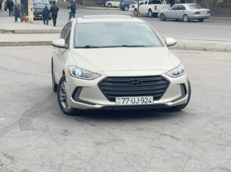 Hyundai Elantra