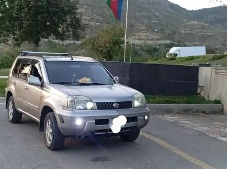 Nissan X-Trail 2001