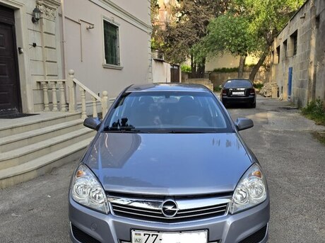 Opel Astra 2009