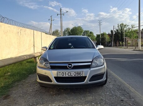 Opel Astra 2006