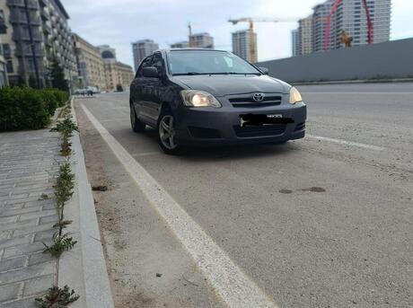 Toyota Corolla 2005