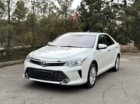 Toyota Camry 2015