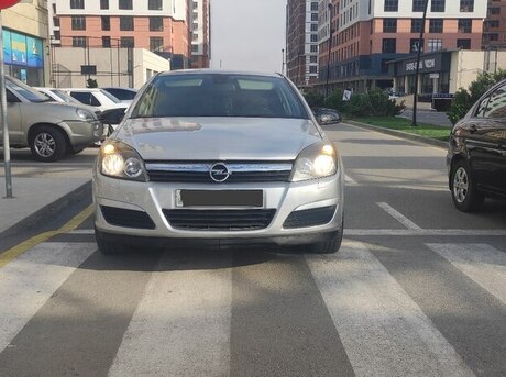 Opel Astra 2005