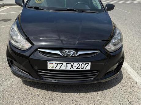 Hyundai Accent 2012