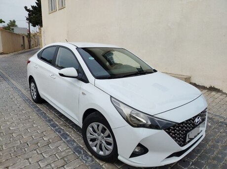 Hyundai Accent 2021