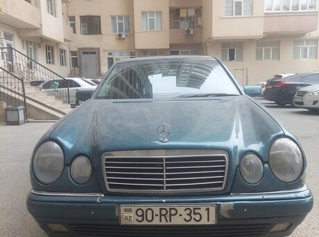 Mercedes E 220 d 1998