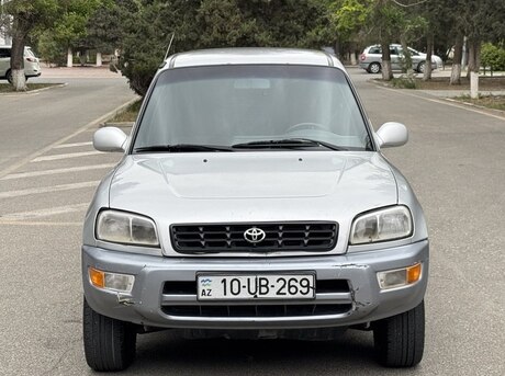 Toyota RAV4 1998