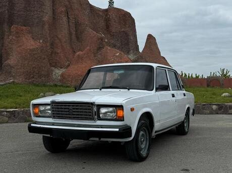 LADA (VAZ) 2107 2005
