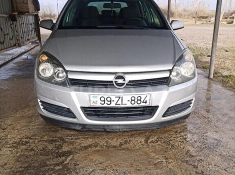 Opel Astra 2005