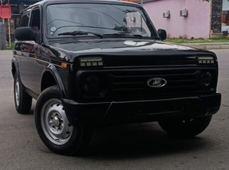 LADA (VAZ) Niva 2003