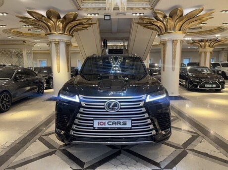 Lexus LX 600