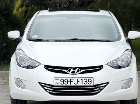 Hyundai Elantra 2013