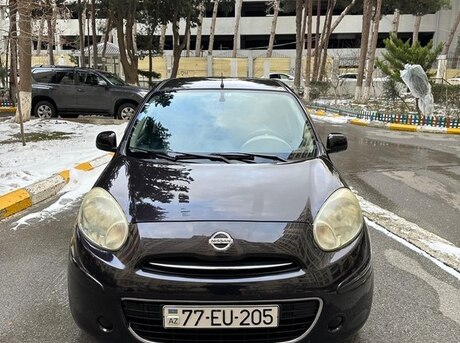 Nissan March 2012