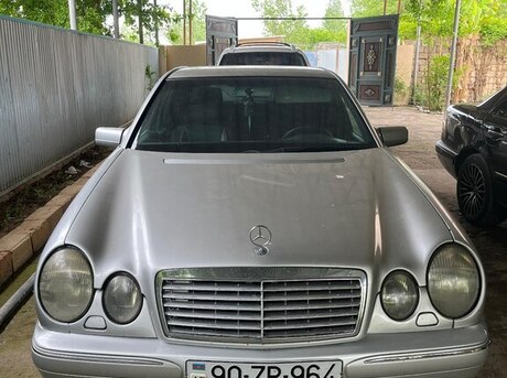 Mercedes E 230 1995