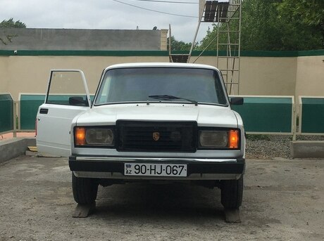 LADA (VAZ) 2107 2004