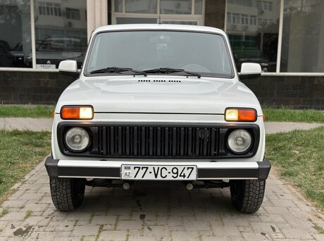 LADA (VAZ) Niva 2021