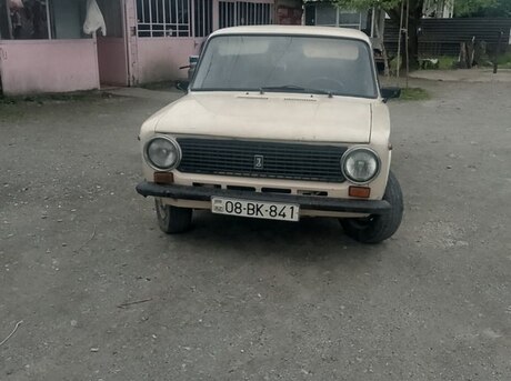LADA (VAZ) 21011 1985