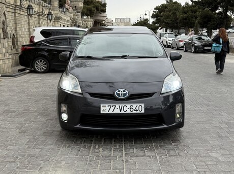 Toyota Prius 2011
