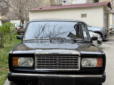 LADA (VAZ) 2107 2011