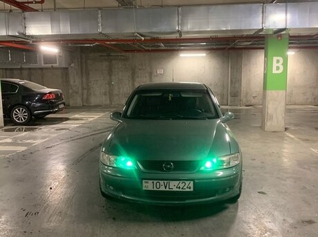 Opel Vectra 2000