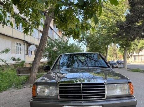 Mercedes 190 1992