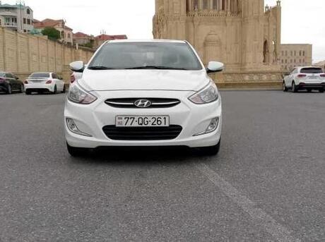Hyundai Accent 2015