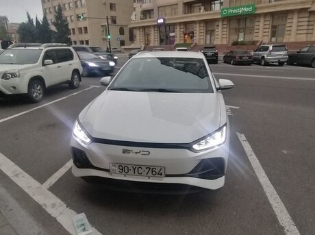BYD e2 2024