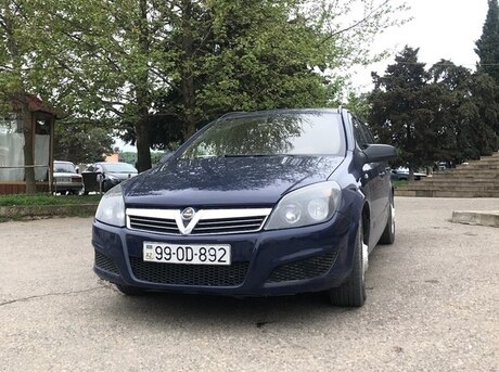 Opel Astra 2008