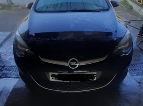 Opel Astra 2013