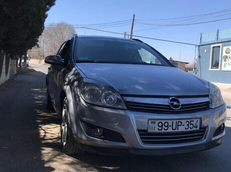 Opel Astra 2008