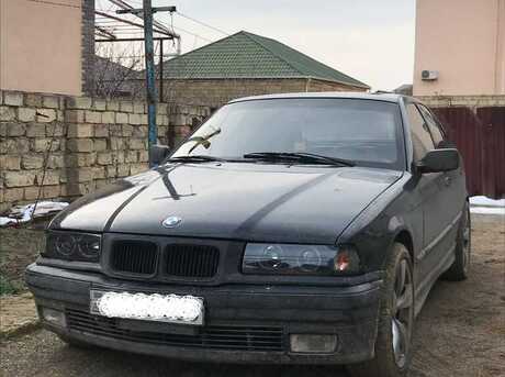 BMW 320 1992