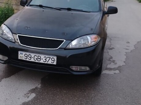 Daewoo Gentra 2013