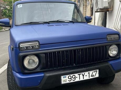 LADA (VAZ) Niva 2012