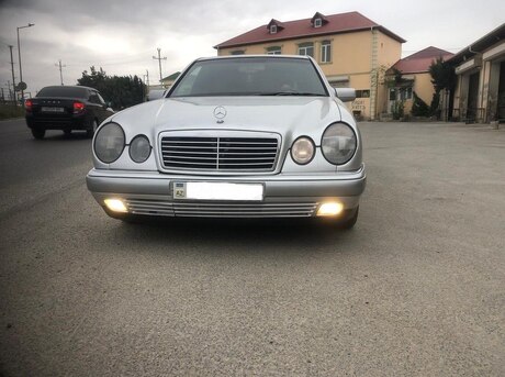 Mercedes E 230 1996