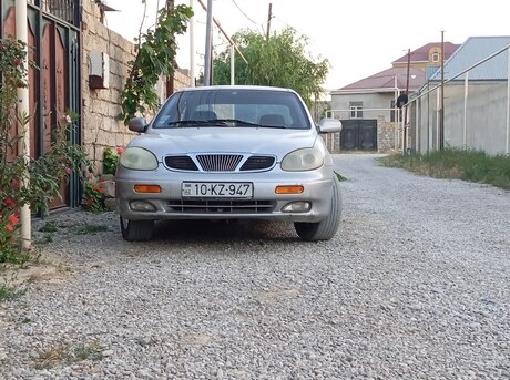 Daewoo Leganza 1999