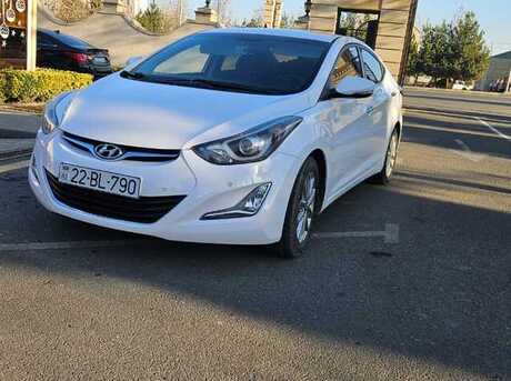Hyundai Avante 2015