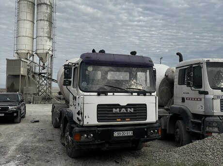 MAN  2000