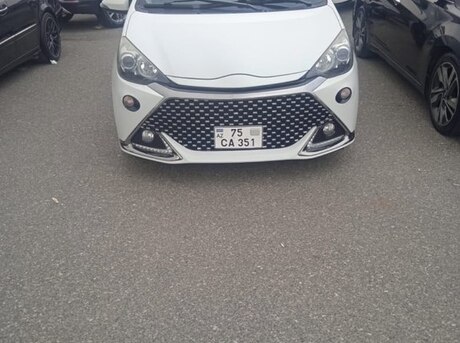 Toyota Aqua 2014
