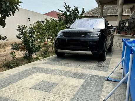 Land Rover Discovery 2017
